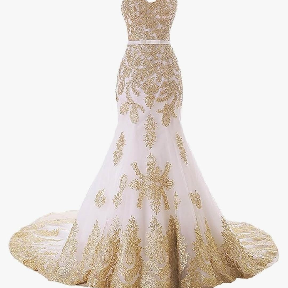Elegant Gold and White Lace Evening Gown